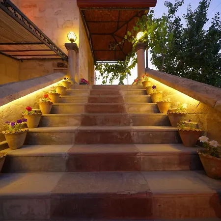 Shoestring Stone House Szálloda 3*