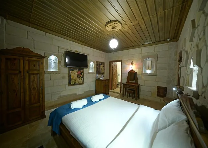 Shoestring Stone House