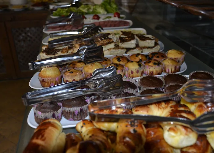 Shoestring Stone House