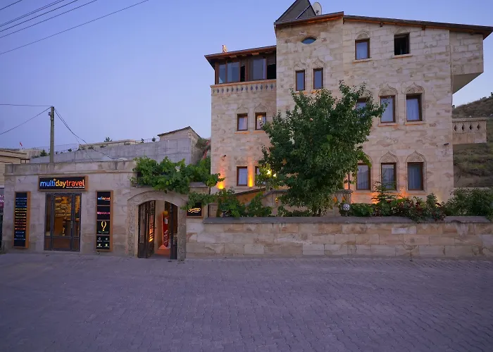 Hotel Shoestring Stone House 3*